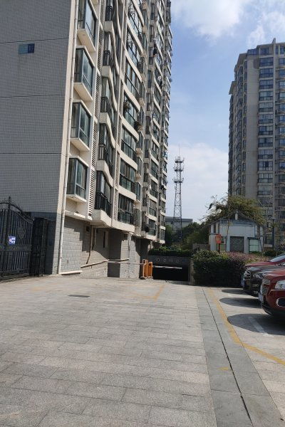 名仕家園優點 不足,名仕家園怎么樣,名仕家園周邊房產中介經紀人評價